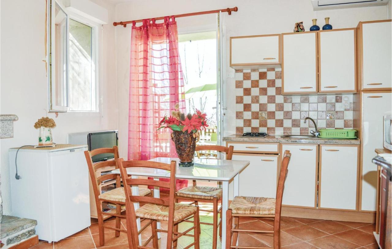 Nice Apartment In Zonza With Kitchenette Exterior foto