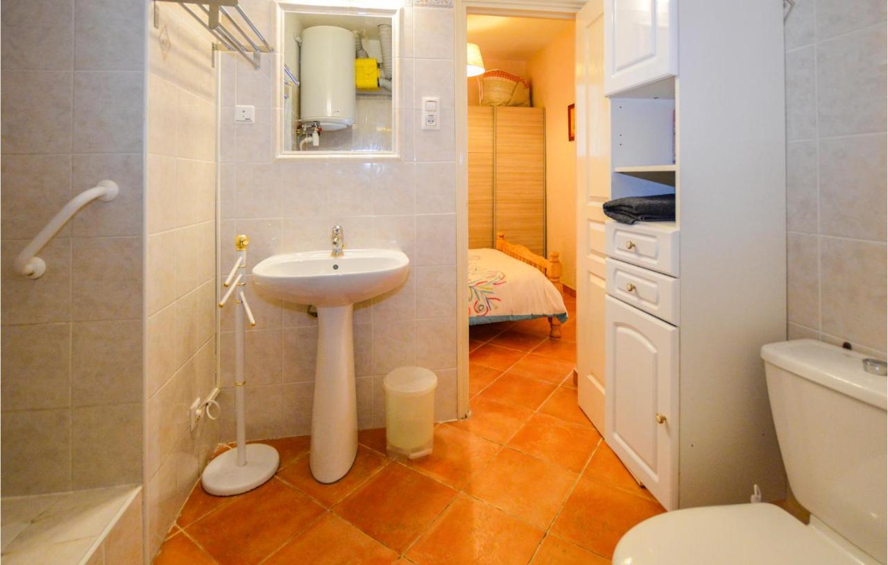 Nice Apartment In Zonza With Kitchenette Exterior foto